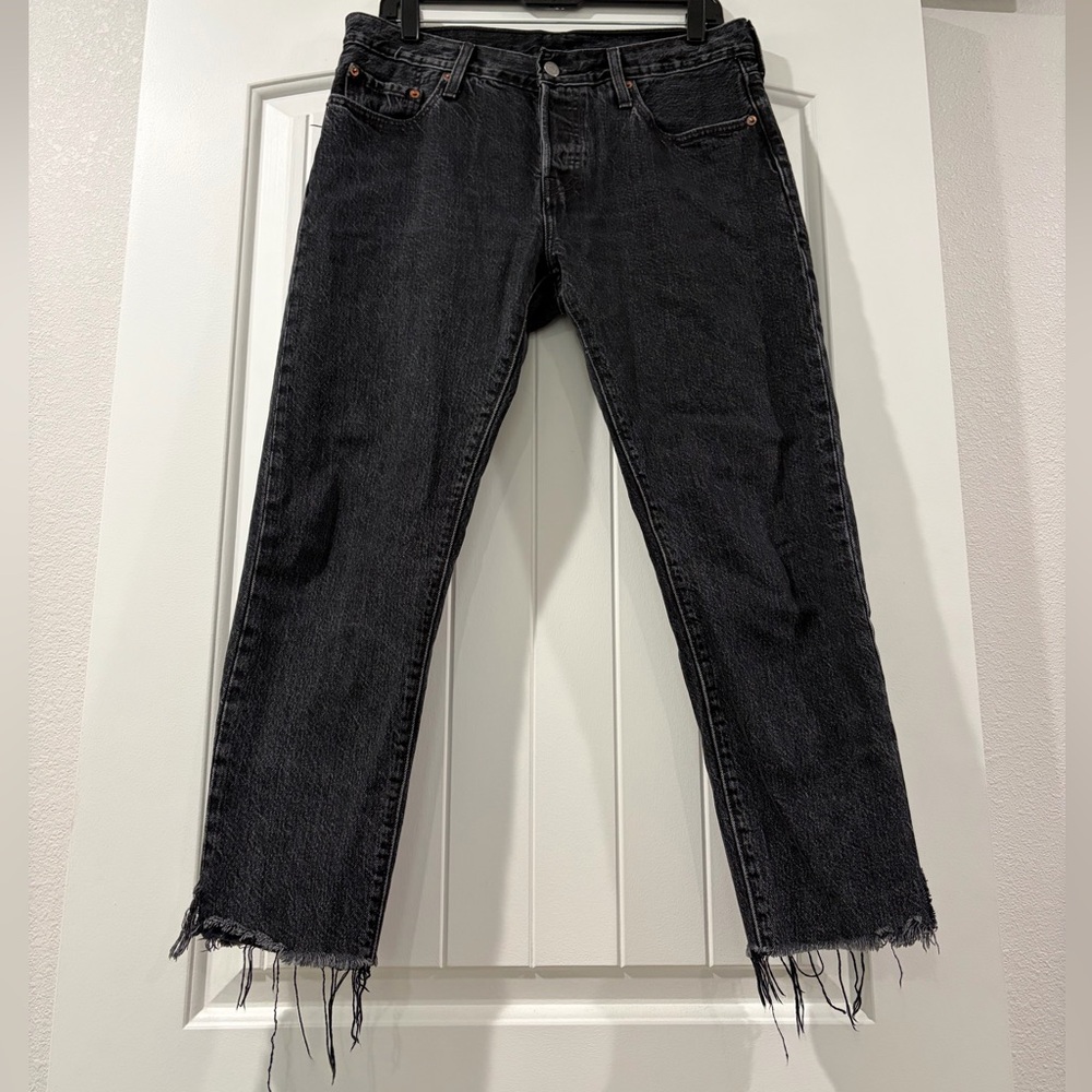 Levi’s 501 Tapered Raw and Split Hem Jeans | Size 29/08